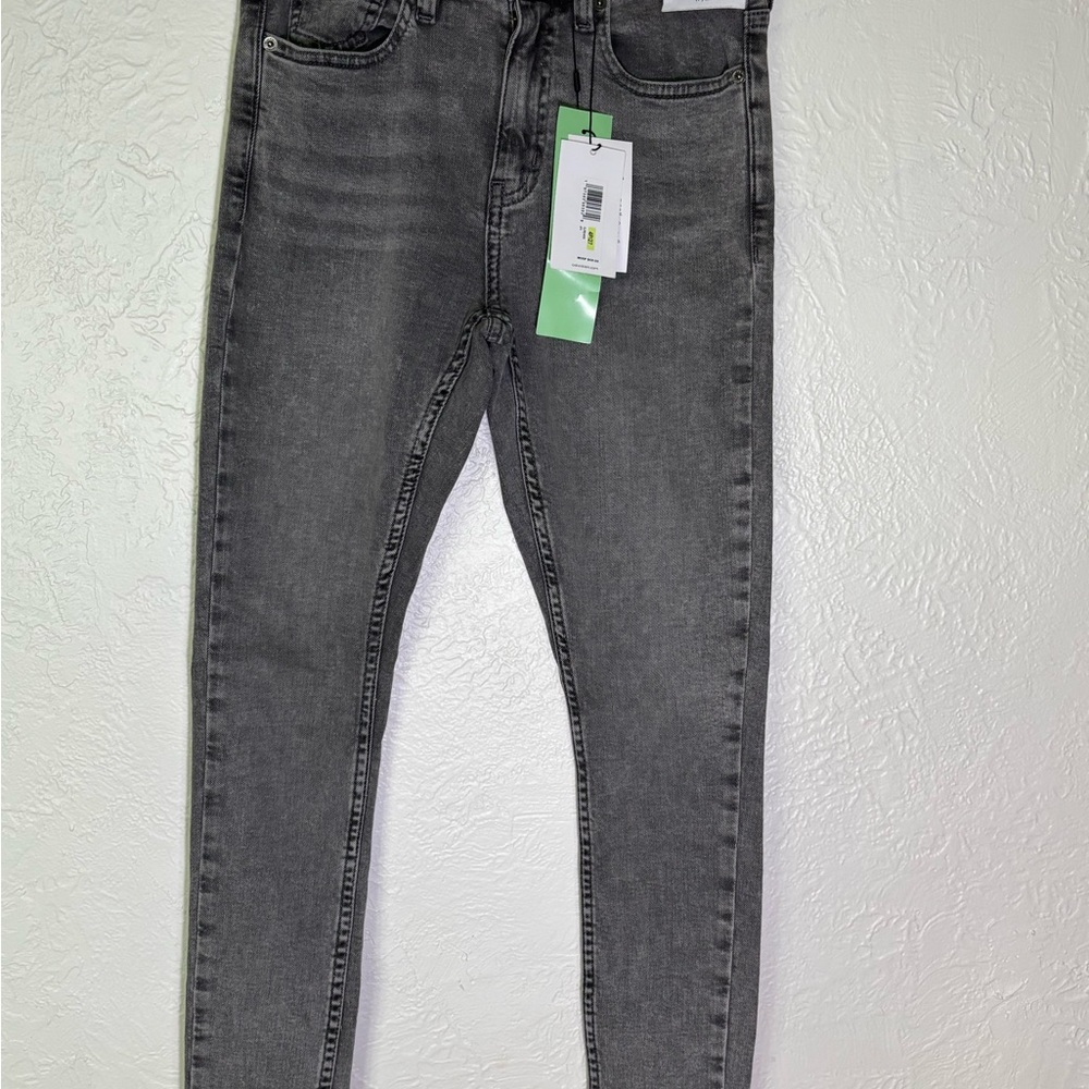 Calvin Klein Women’s Skinny Gray Washed Jeans